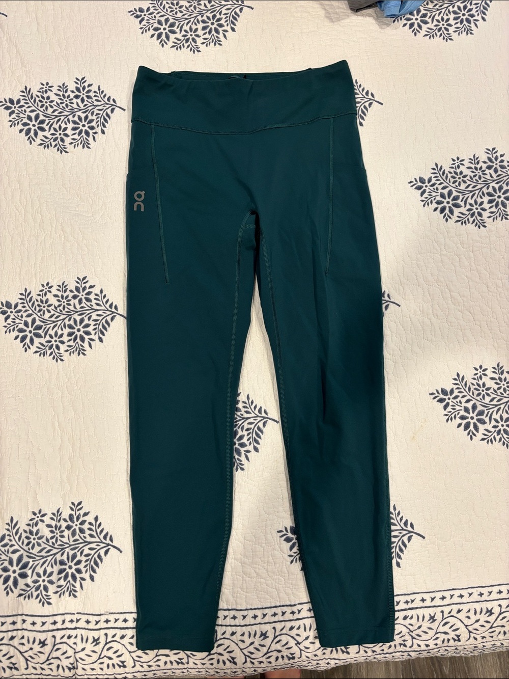 On Performance Tights 7/8